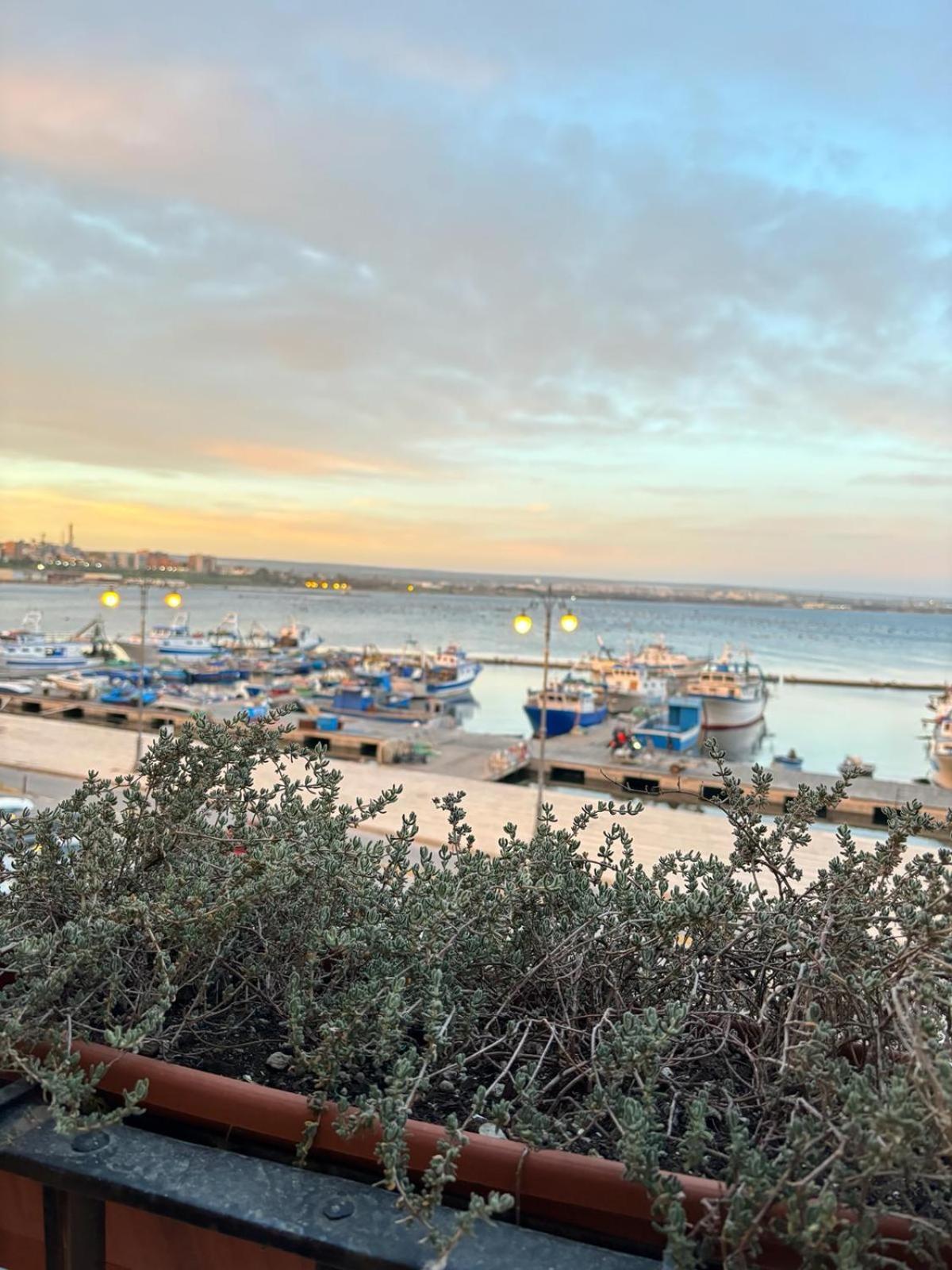 Il Palazzino Leilighet Taranto Eksteriør bilde